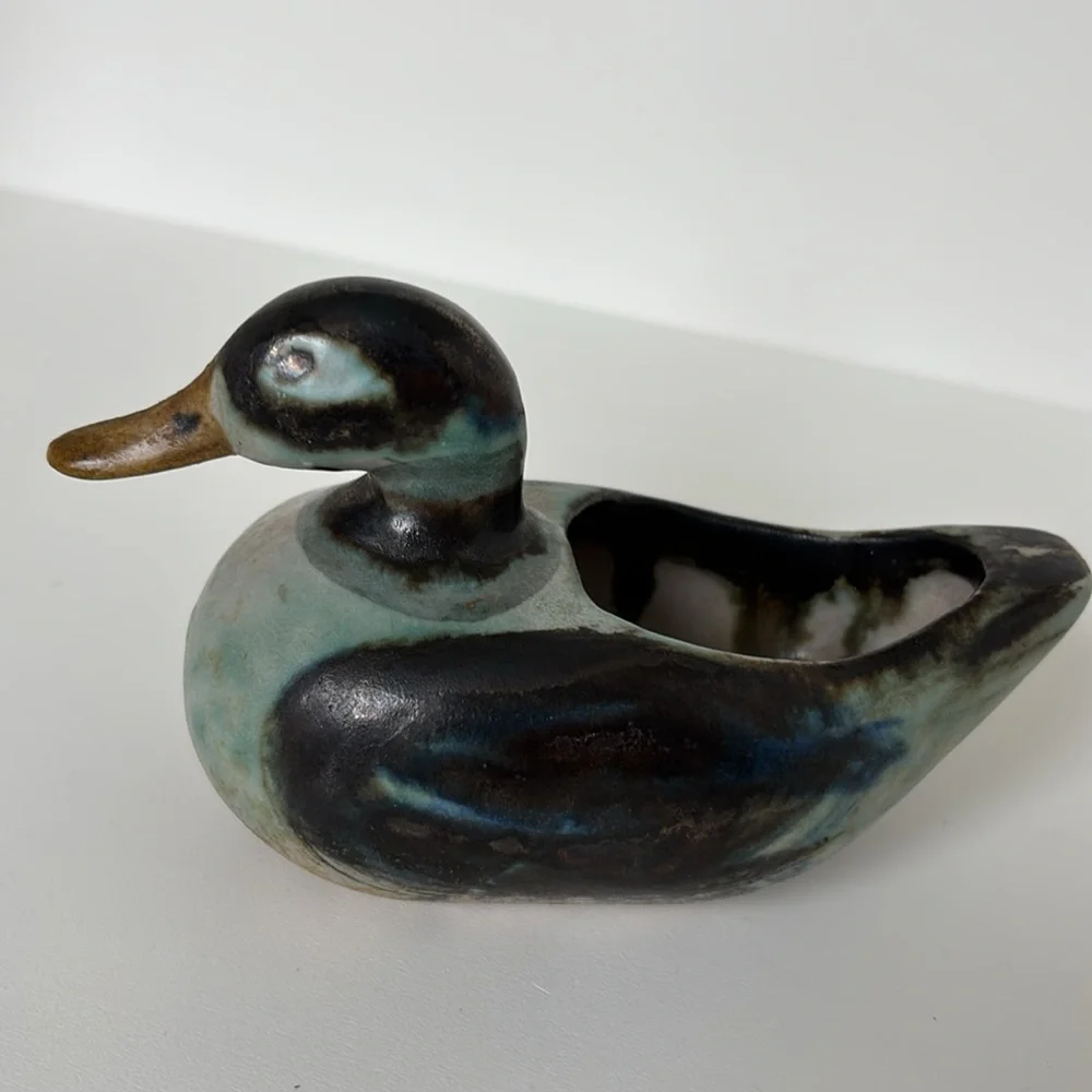 Small Vintage Duck Pottery Planter or Votive Holder - Picture 4 of 4